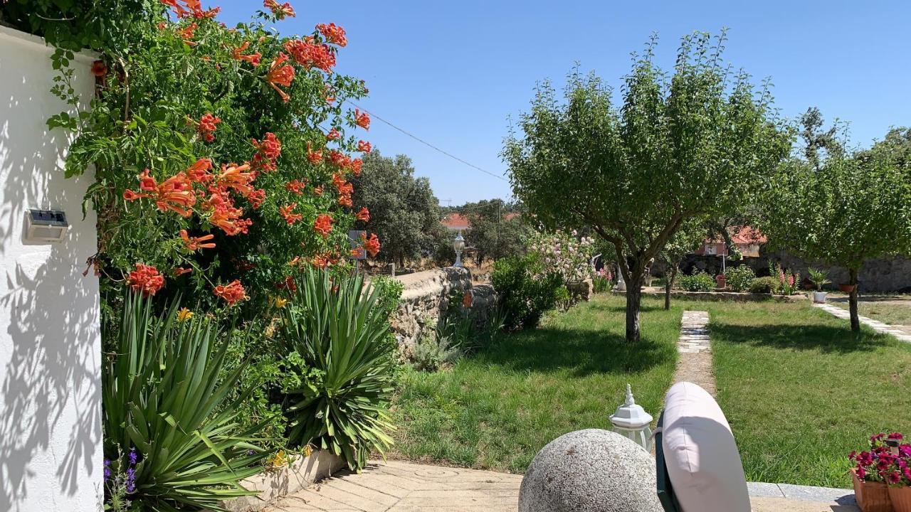 Villa Entre Encinas Moralina Екстериор снимка
